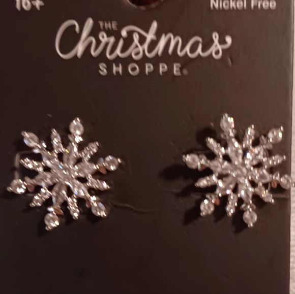 Jewelry - Picture 9 of 9